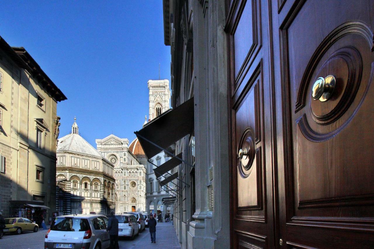 Porta Del Paradiso New Luxury Apartment Florenz Exterior foto